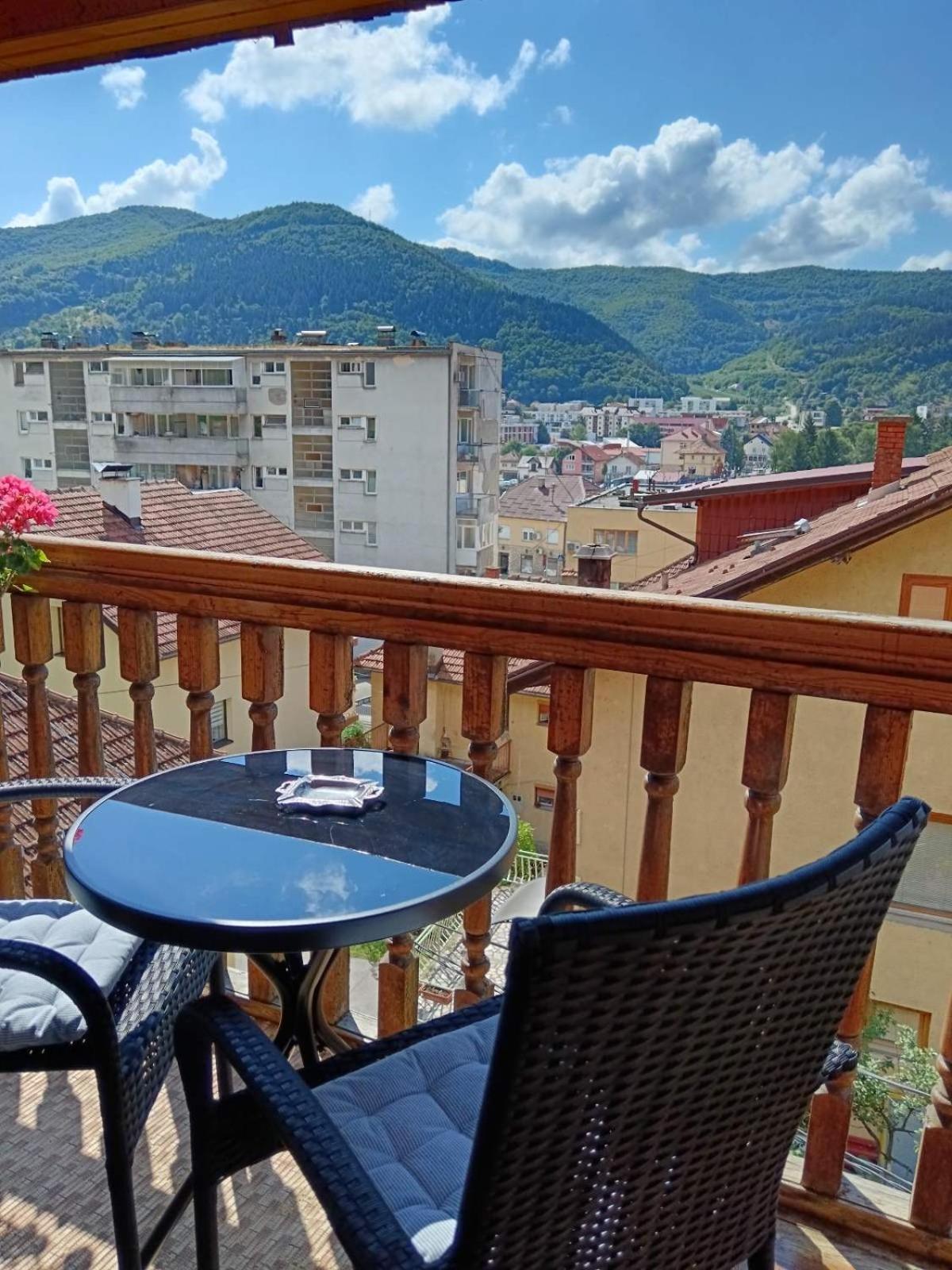 Gorazde-Centar Apartment Ngoại thất bức ảnh